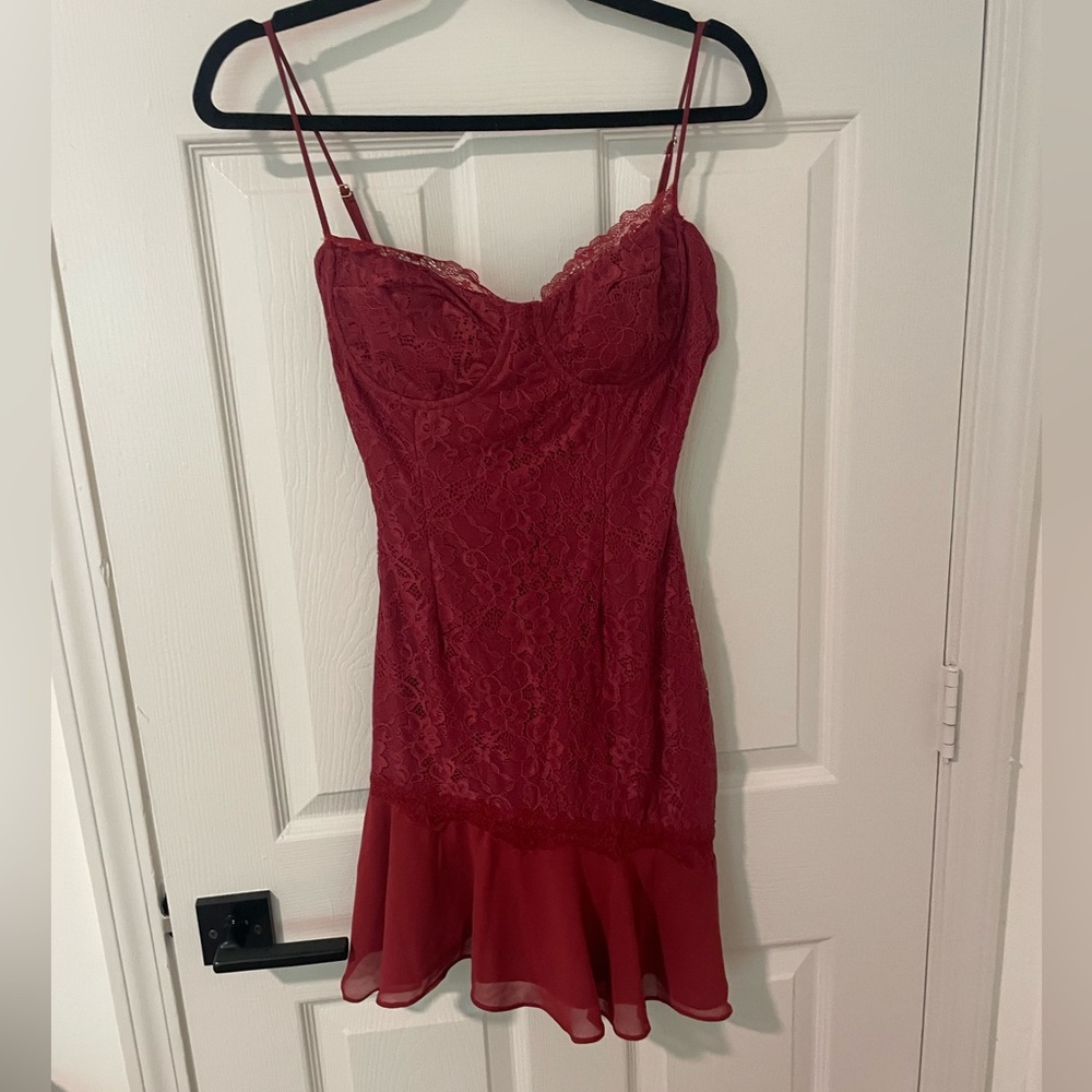Hours of CB Mistress Rocks Sangria lace mini dress